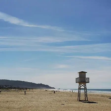 Entres Dos Paraisos: Zahara De Atunes Y Tarifa *